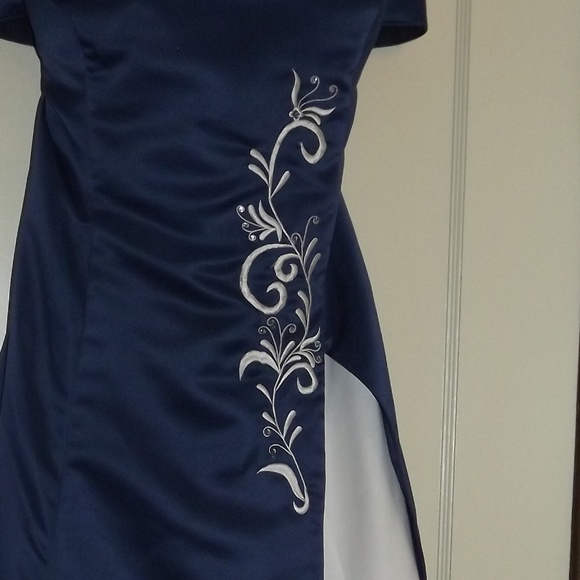 Formal - Picture 2 of 4